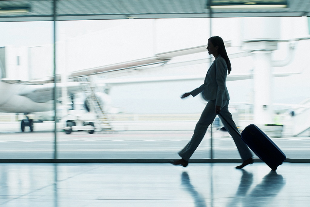 Journey on with these 5 Business Travel Tips for Women - Holiday Tours &  Travel